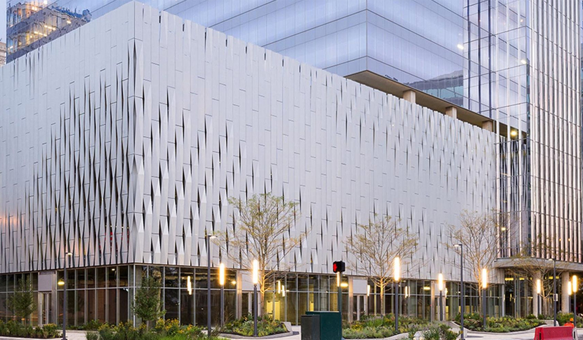 Gateway Plaza building